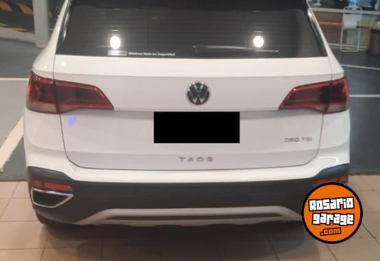 Autos - Volkswagen TAOS HIGHLINE AT 250TSI 2024 Nafta 45000Km - En Venta