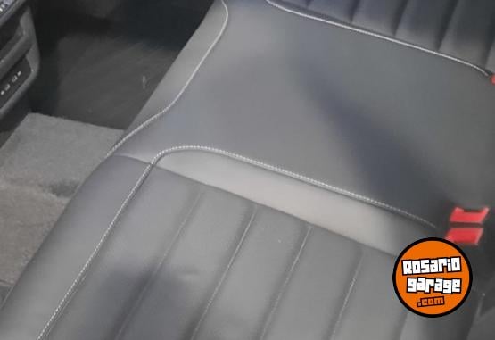 Autos - Volkswagen TAOS HIGHLINE AT 250TSI 2024 Nafta 45000Km - En Venta