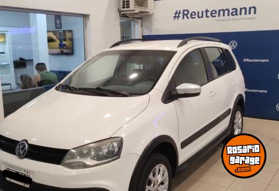 Autos - Volkswagen SURAN CROSS 1.6 MT 2014 Nafta 126000Km - En Venta