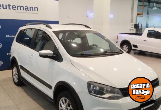 Autos - Volkswagen SURAN CROSS 1.6 MT 2014 Nafta 126000Km - En Venta