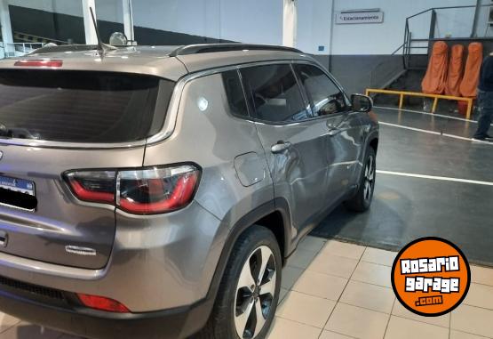 Camionetas - Jeep COMPASS LONGITUD 2..4 AT 2019 Nafta 86000Km - En Venta