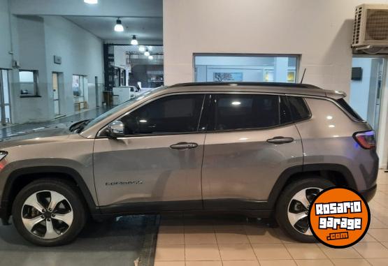 Camionetas - Jeep COMPASS LONGITUD 2..4 AT 2019 Nafta 86000Km - En Venta