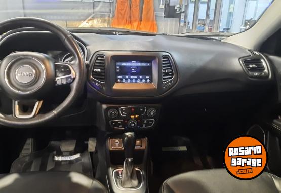 Camionetas - Jeep COMPASS LONGITUD 2..4 AT 2019 Nafta 86000Km - En Venta
