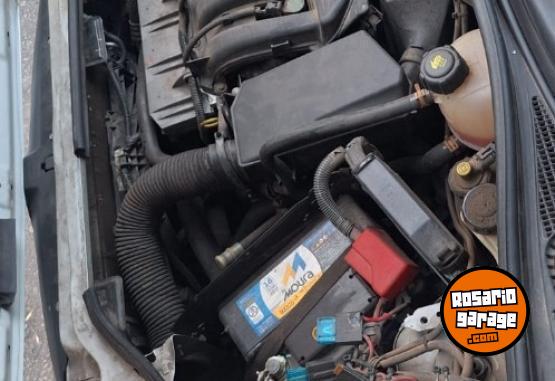 Utilitarios - Renault Kangoo Express 1.6 Furg�n 2018 Nafta 155000Km - En Venta