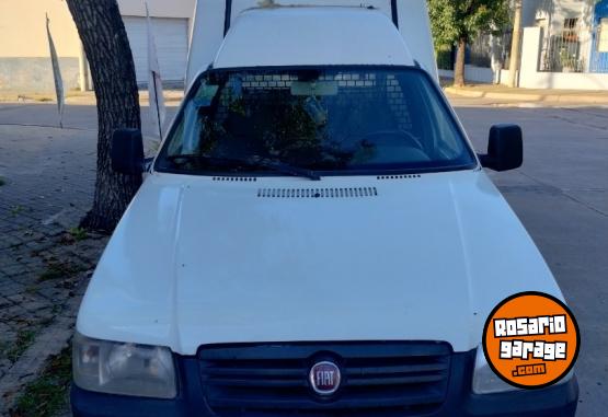 Utilitarios - Fiat Fiorino 2009 Nafta 70000Km - En Venta