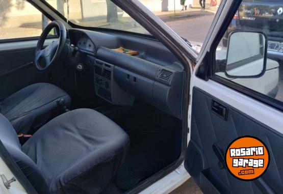 Utilitarios - Fiat Fiorino 2009 Nafta 70000Km - En Venta