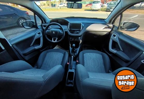 Autos - Peugeot 208 2017 Nafta 95000Km - En Venta