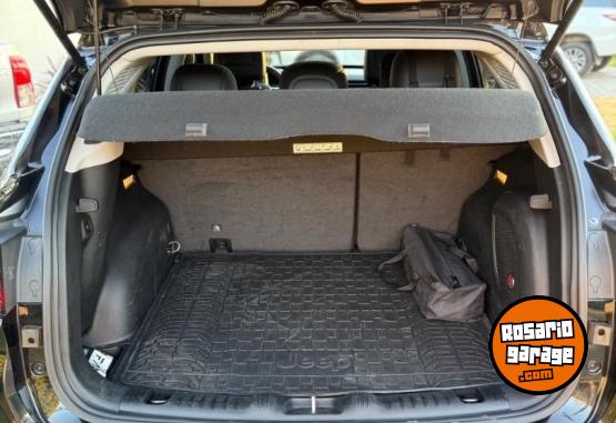 Camionetas - Jeep Compass 2022 Nafta 62000Km - En Venta