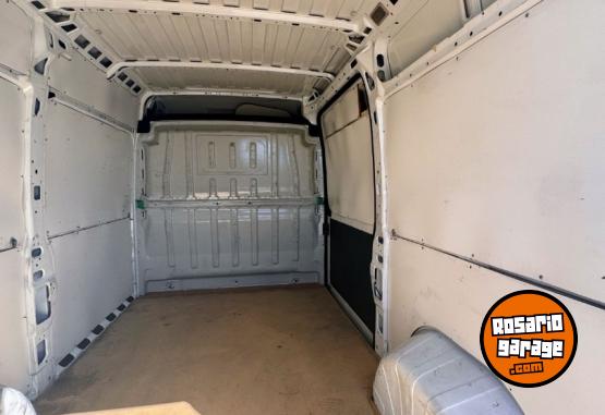 Utilitarios - Peugeot BOXER PREMIUM 2.2 HDI 2020 Diesel - En Venta