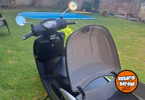 Motos - Kymco Kymco like 125 2025 Nafta 1350Km - En Venta