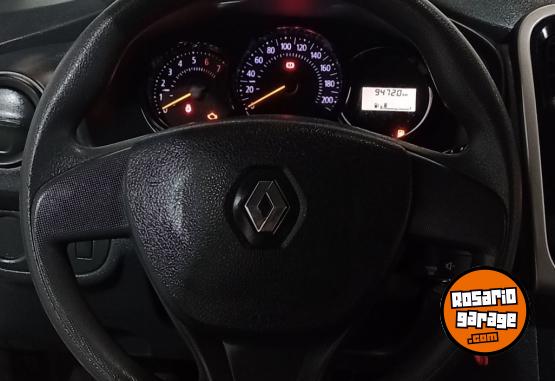 Autos - Renault LOGAN AUTENTIQUE PLUS 2018 Nafta 89408Km - En Venta
