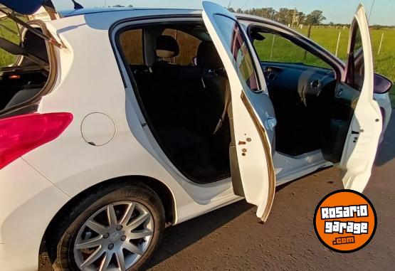 Autos - Peugeot 308 Allure 2013 Nafta 155000Km - En Venta