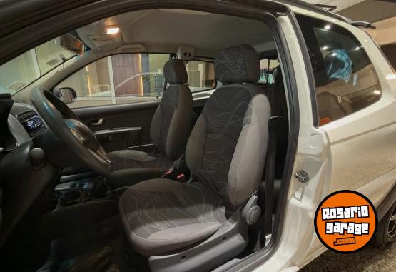 Camionetas - Fiat STRADA WORKING 2016 GNC 123000Km - En Venta