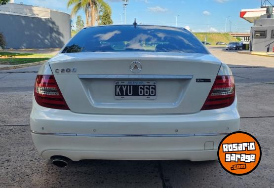 Autos - Mercedes Benz C200 2012 Nafta 140000Km - En Venta