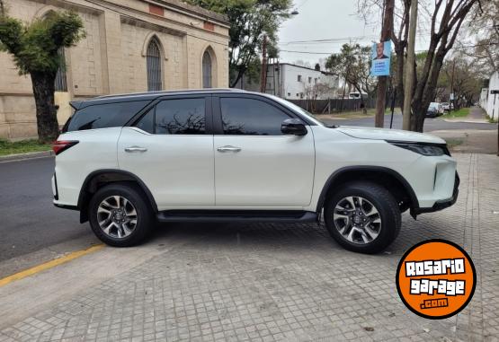 Camionetas - Toyota SW4 Diamond 2022 Diesel 65000Km - En Venta