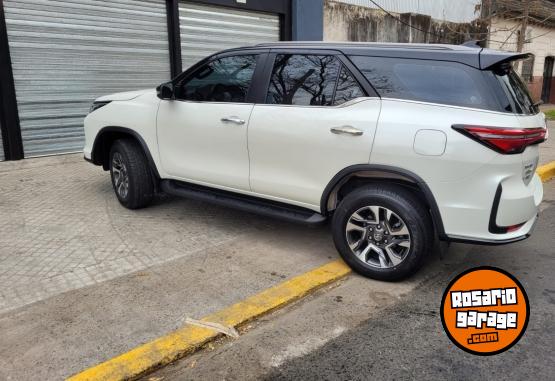 Camionetas - Toyota SW4 Diamond 2022 Diesel 65000Km - En Venta