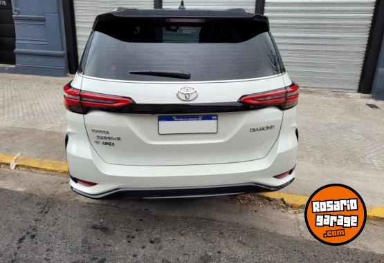 Camionetas - Toyota SW4 Diamond 2022 Diesel 65000Km - En Venta