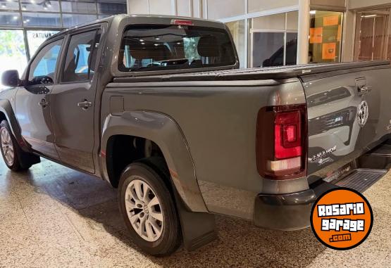 Camionetas - Volkswagen AMAROK CONFORTLINE 2023 Diesel 66000Km - En Venta
