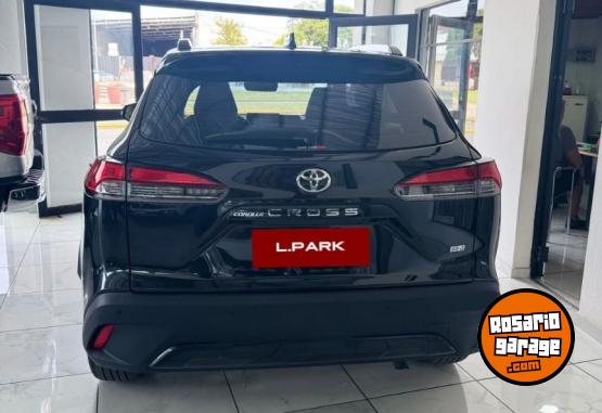 Autos - Toyota Corolla Cross SEG 2022 Nafta 30000Km - En Venta