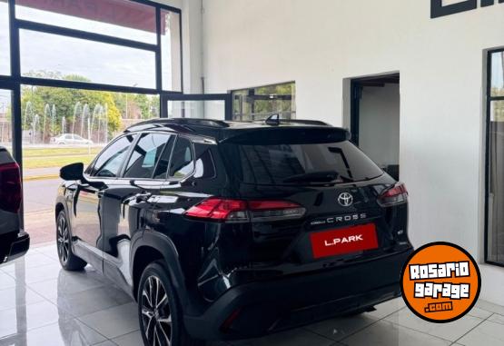 Autos - Toyota Corolla Cross SEG 2022 Nafta 30000Km - En Venta