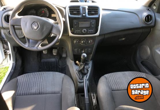 Autos - Renault Logan 2017 Nafta 145000Km - En Venta