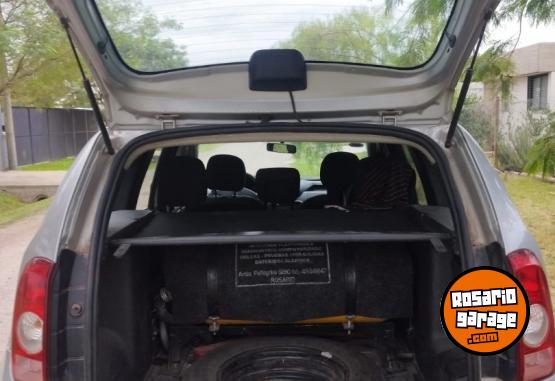 Autos - Renault Duster Tech Road 2.0 4x4 2014 GNC 260000Km - En Venta