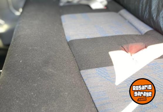 Utilitarios - Renault Kangoo 2013 GNC 185000Km - En Venta