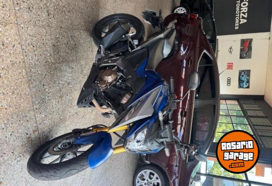 Motos - Honda Cb300 2024 Nafta 6000Km - En Venta