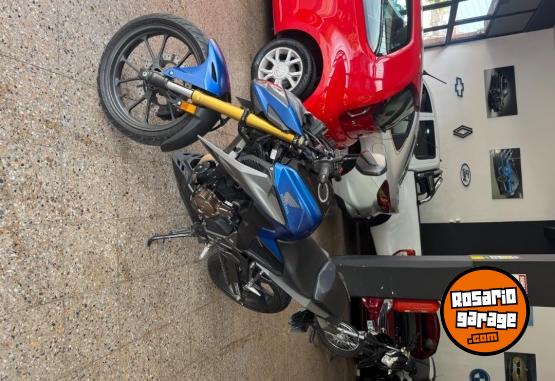 Motos - Honda Cb300 2024 Nafta 6000Km - En Venta