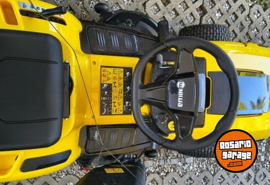 Herramientas - TRACTOR CORTA CESPED NIWA CTNW 42 H 16.5 Hp - En Venta