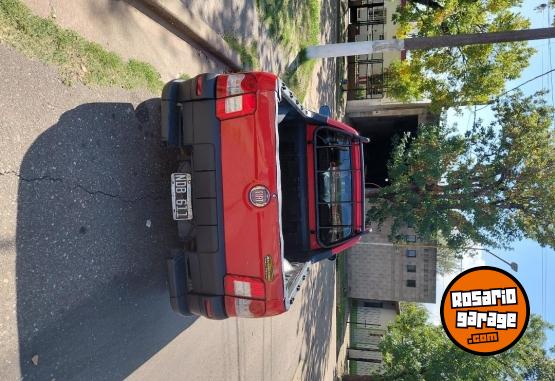 Camionetas - Fiat Strada cabina simple 2013 Nafta 200000Km - En Venta