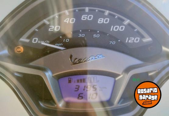 Motos - Vespa Vxl 150 inyeccion abs 2024 Nafta 3200Km - En Venta