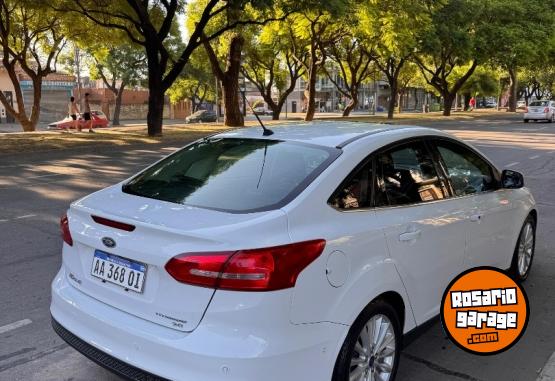 Autos - Ford Focus titanium 2016 Nafta - En Venta