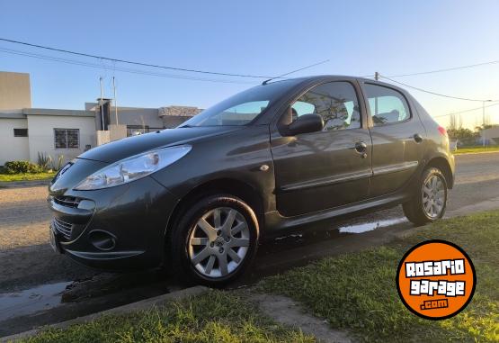 Autos - Peugeot 207 2012 Nafta 115000Km - En Venta