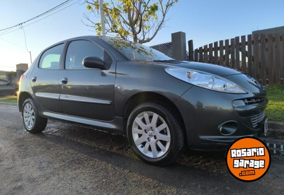 Autos - Peugeot 207 2012 Nafta 115000Km - En Venta