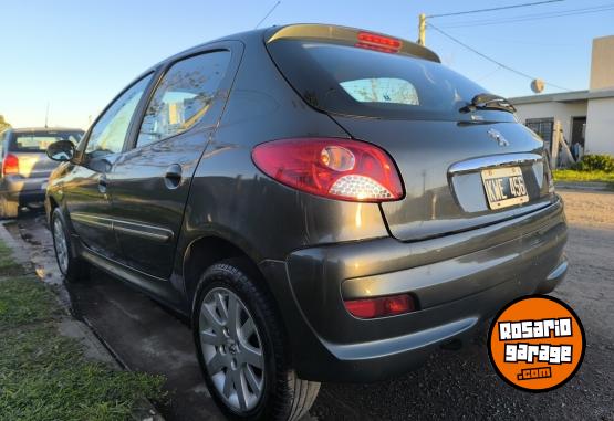 Autos - Peugeot 207 2012 Nafta 115000Km - En Venta