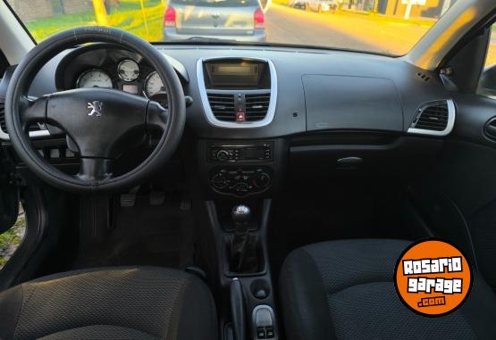 Autos - Peugeot 207 2012 Nafta 115000Km - En Venta