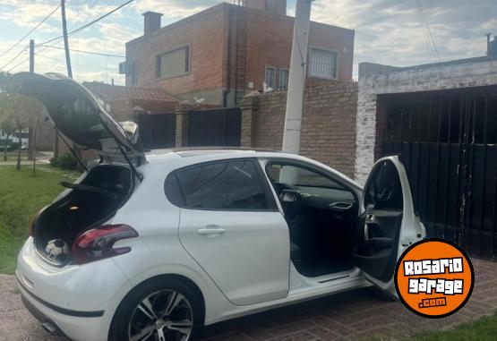 Autos - Peugeot 208 GT 1.6 2016 Nafta 99000Km - En Venta