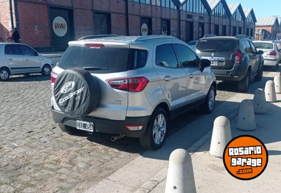 Autos - Ford ECO SPORT TITANIUM 1.6 . 2015 GNC 150000Km - En Venta