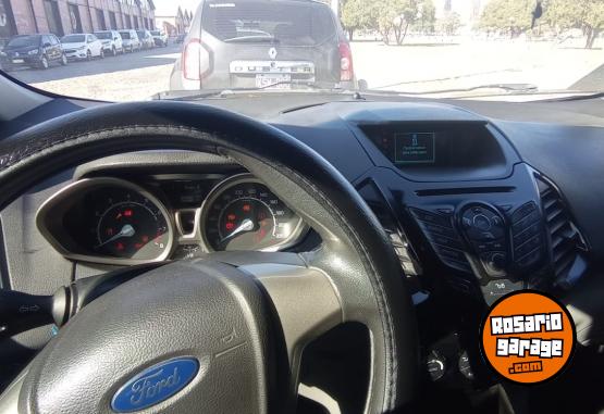 Autos - Ford ECO SPORT TITANIUM 1.6 . 2015 GNC 150000Km - En Venta