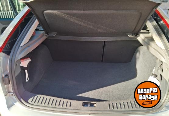 Autos - Ford Focus 2011 Nafta 270000Km - En Venta