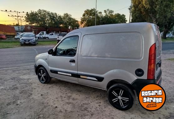 Utilitarios - Renault KANGOO 2015 Nafta 160000Km - En Venta