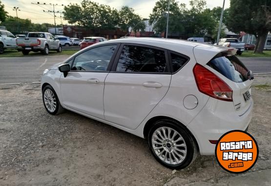 Autos - Ford FIESTA 2016 Nafta 80000Km - En Venta