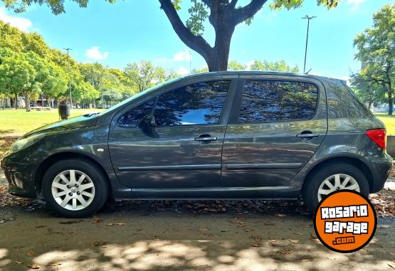 Autos - Peugeot 307 2011 Nafta 220000Km - En Venta