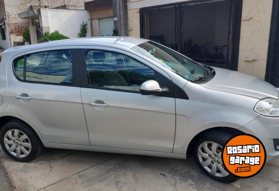 Autos - Fiat Palio atracctive 2013 Nafta 122000Km - En Venta
