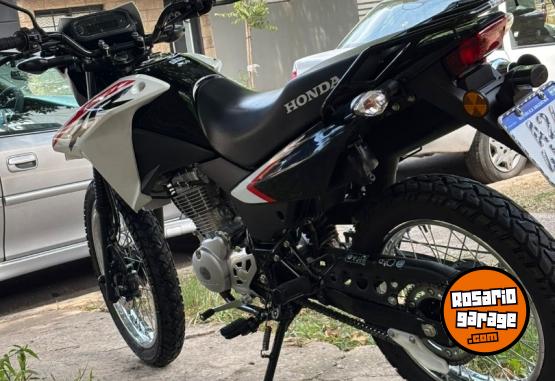 Motos - Honda XR 150 2025 Nafta 4000Km - En Venta