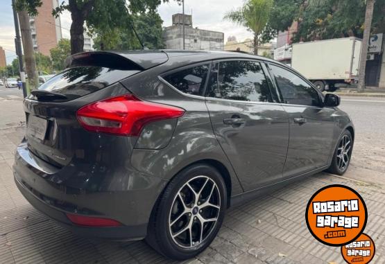 Autos - Ford FOCUS 2017 Nafta 70000Km - En Venta