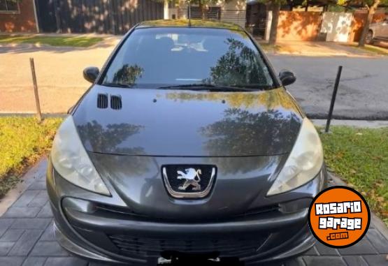 Autos - Peugeot 207 2013 Nafta 190000Km - En Venta