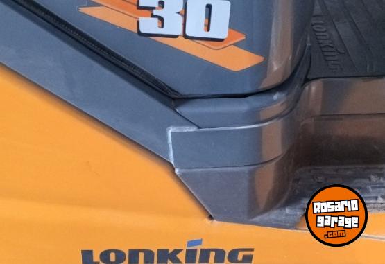 Camiones y Grúas - Autoelevador - En Venta