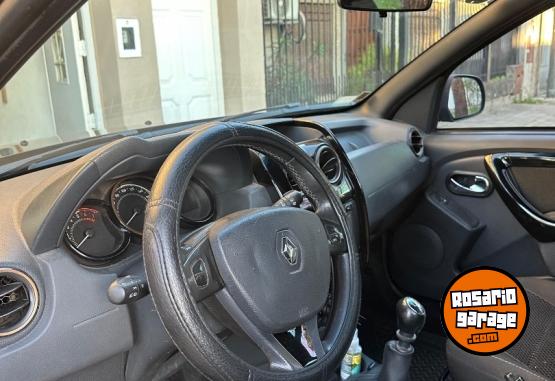 Autos - Renault Duster 2.0 2019 GNC 115000Km - En Venta